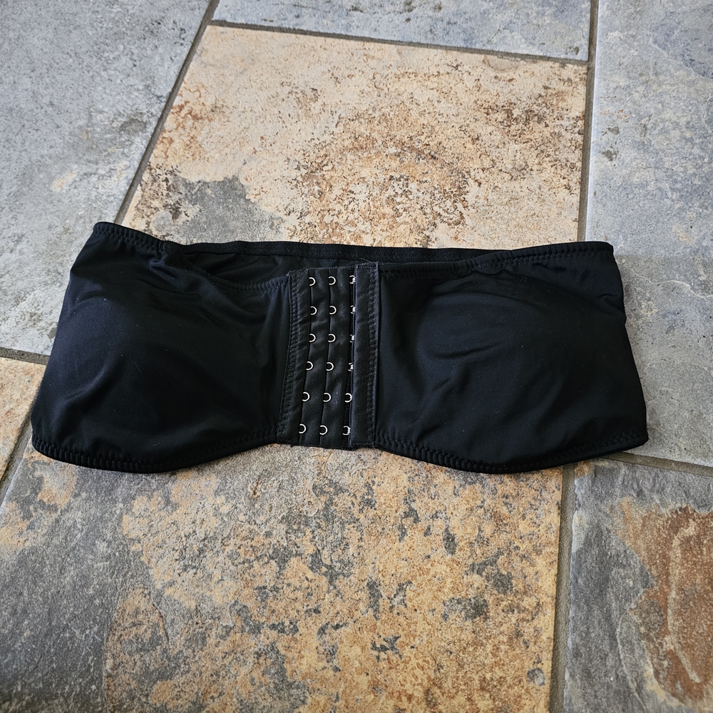 Black Strapless Bandeau Top